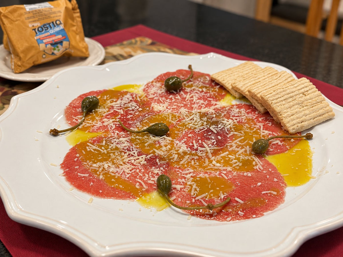 Carpaccio com alcaparras e TostiQ